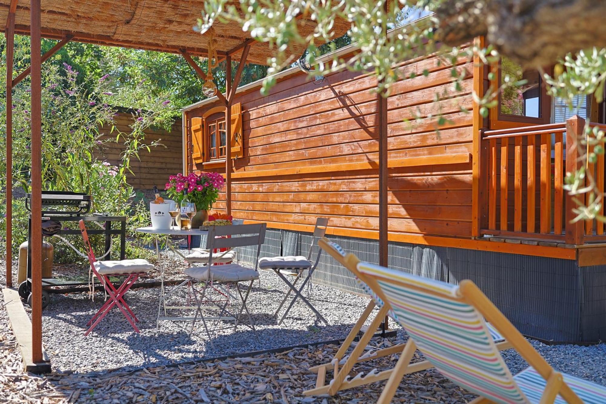 Roulotte Au Coeur Des Vignes, Camping